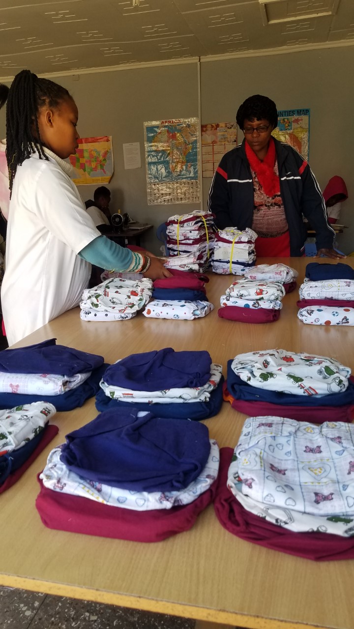 women organizing adult diapers women,diapers,organzie